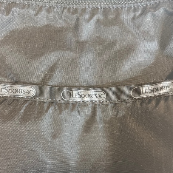 LeSportsac Black Women's Crossbody Bag - Picture 2 of 4